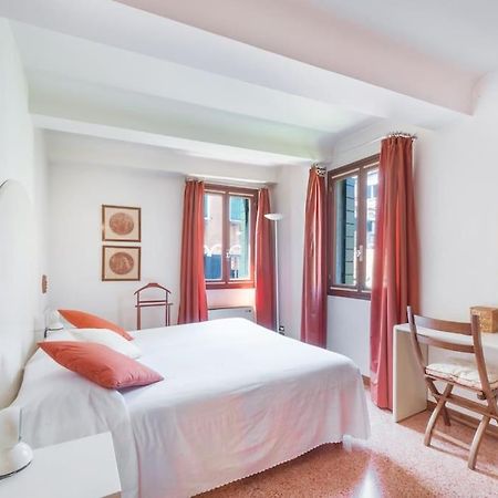 Ca' De La Comare, Relaxing And Elegant Apartment On Canal Grande Венеція Екстер'єр фото