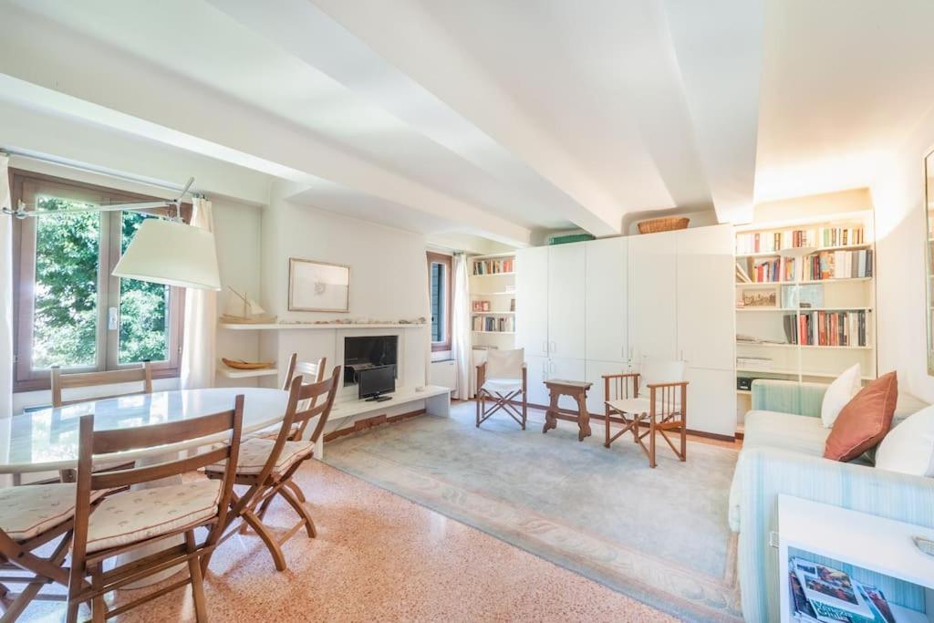 Ca' De La Comare, Relaxing And Elegant Apartment On Canal Grande Венеція Екстер'єр фото