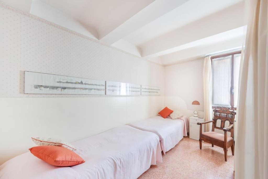 Ca' De La Comare, Relaxing And Elegant Apartment On Canal Grande Венеція Екстер'єр фото